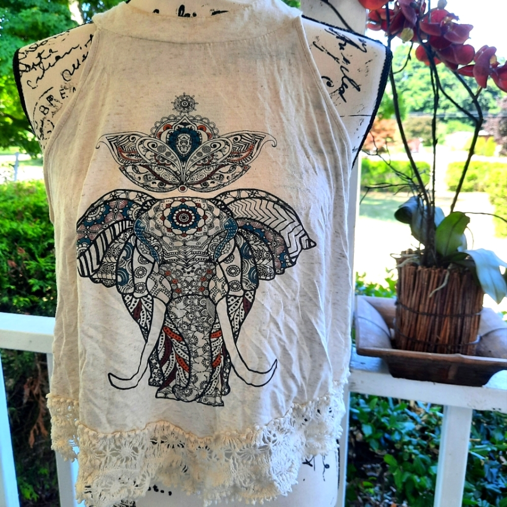 RUE21 Keyhole Elephant Crocheted Lace High Neck Tank